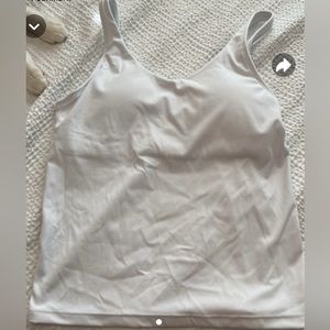 poshdiva: white align tank